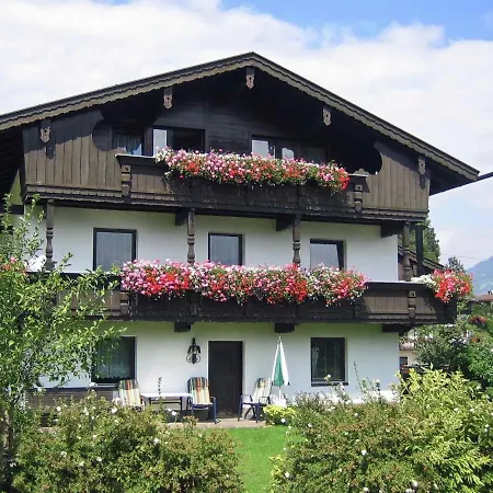 Apartment Splendid In Fugen Near Area Uderns