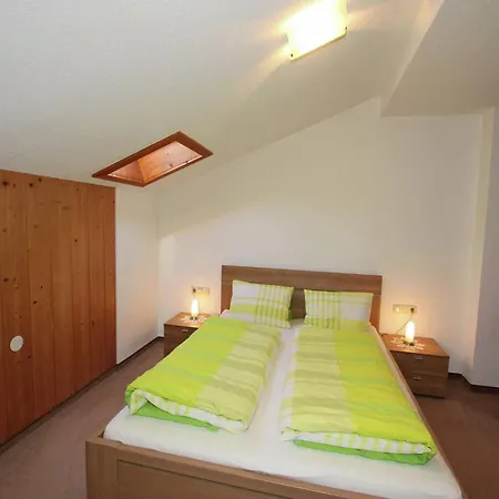 In Fuegen Near Slopes Appartamento Uderns