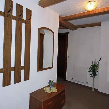 Appartement In Fuegen Near Slopes Uderns